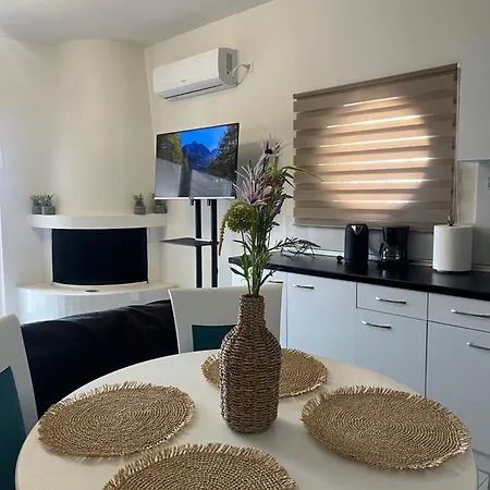 La Terra Luxury *