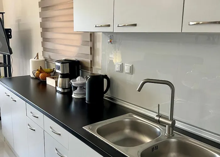 La Terra Luxury Apartamento Kivérion