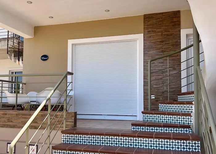 La Terra Luxury Apartamento Kivérion